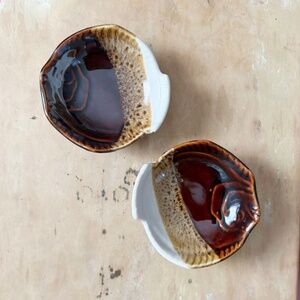 Set of 2 Vintage Fish Shaped Sauce Dishes